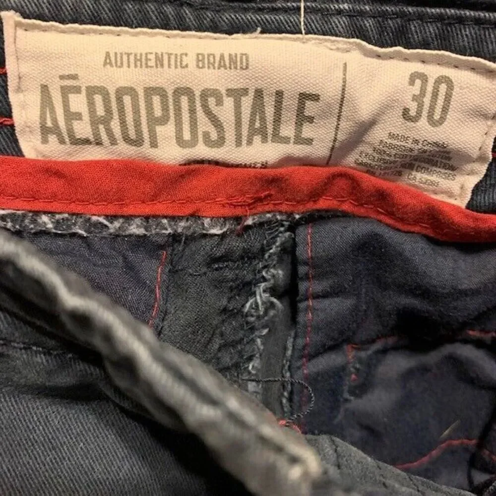 AEROPOSTALE SIZE 30 NAVY BLUE SHORTS